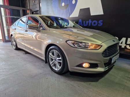 2015 Ford Mondeo - photo 12