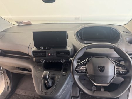 2025 Peugeot Partner - photo 13