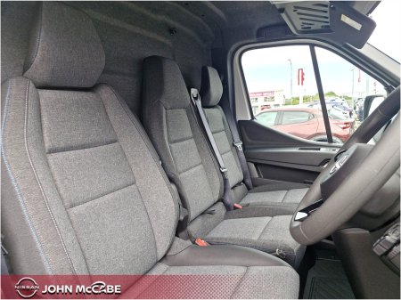 2026 Nissan Interstar - photo 29
