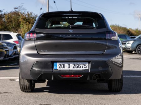 2020 Peugeot 208 - photo 5