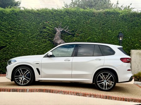 2022 BMW X5 - photo 5