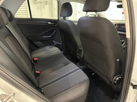 2020 Volkswagen T-Roc - photo 34