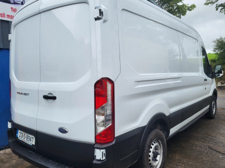 2023 Ford Transit - photo 18