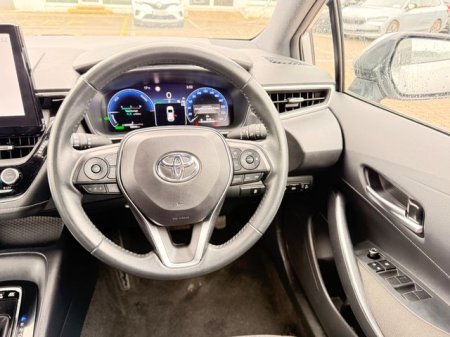 2024 Toyota Corolla - photo 18