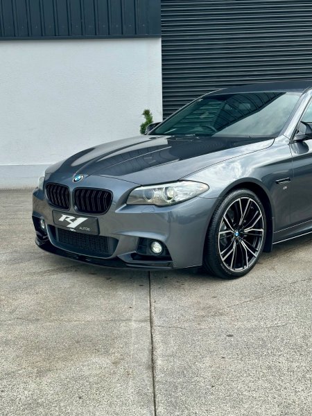 2016 BMW 5-Series - photo 2