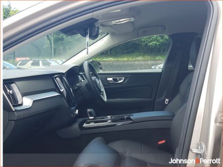 2023 Volvo V60 - photo 7