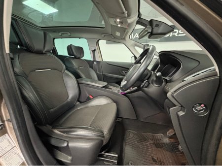 2018 Renault Grand Scenic - photo 10