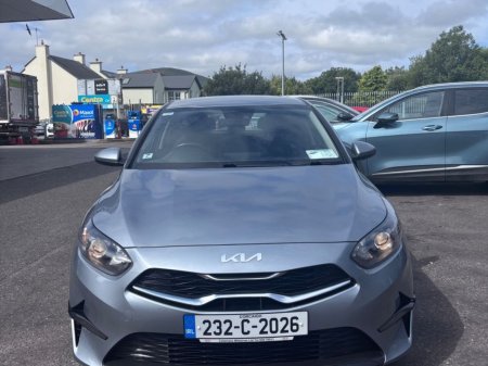 2023 Kia Ceed - photo 3