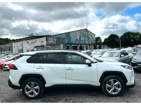2021 Toyota RAV4 - photo 7