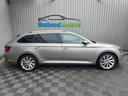 2018 Skoda Superb - photo 2