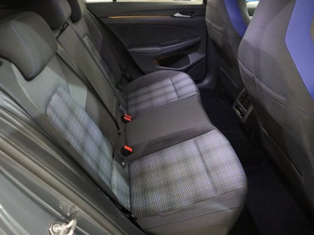2023 Volkswagen Golf - photo 24