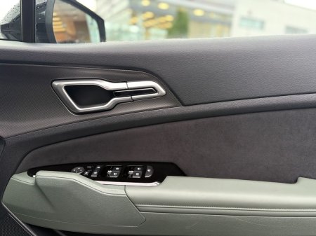 2024 Kia Sportage - photo 10