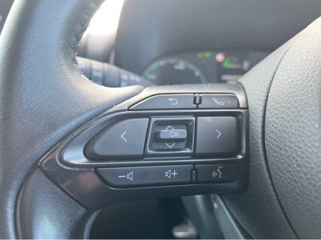 2022 Toyota Yaris - photo 11