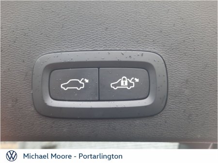 2025 Volvo XC40 - photo 29