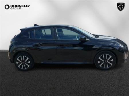 2025 Peugeot 208 - photo 3