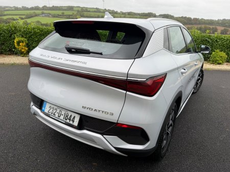 2023 BYD ATTO 3 - photo 3