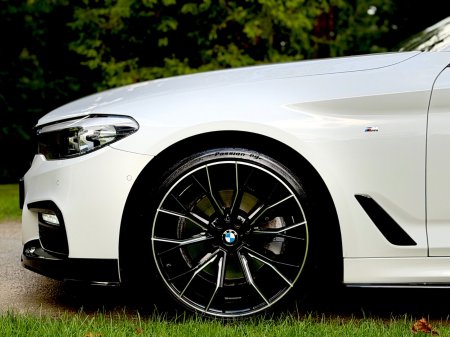 2019 BMW 5-Series - photo 30