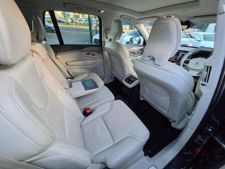 2022 Volvo XC90 - photo 8
