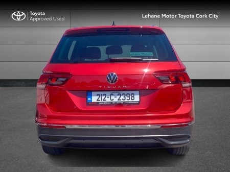 2021 Volkswagen Tiguan - photo 4