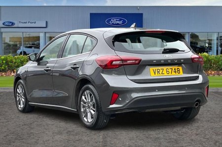 2024 Ford Focus - photo 2