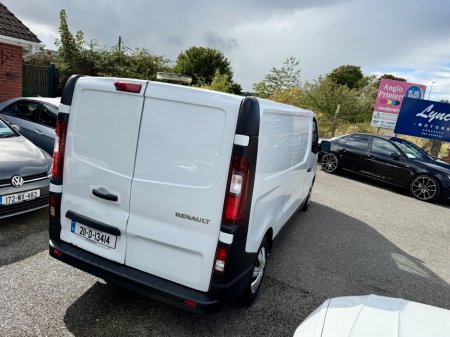 2021 Renault Trafic - photo 10