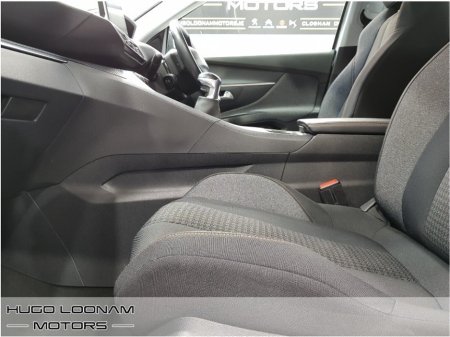 2018 Peugeot 5008 - photo 10