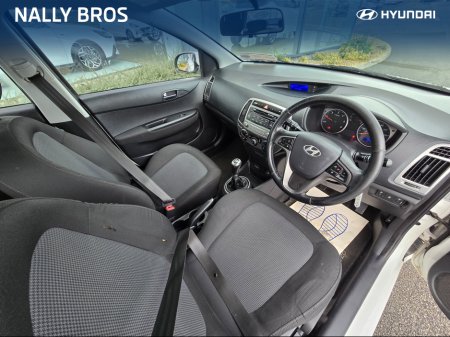 2014 Hyundai i20 - photo 14