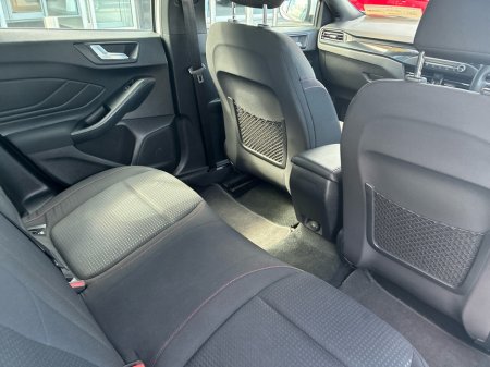 2019 Ford Focus - photo 10