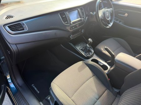 2018 Kia Carens - photo 10
