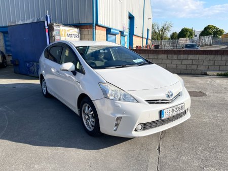 2013 Toyota Prius - photo 3