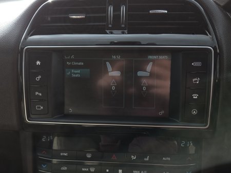 2019 Jaguar F-Pace - photo 15