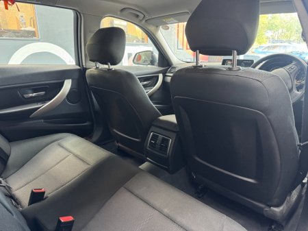 2017 BMW 3-Series - photo 18