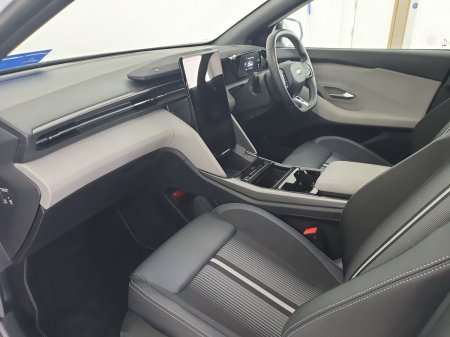 2025 Ford Capri - photo 9