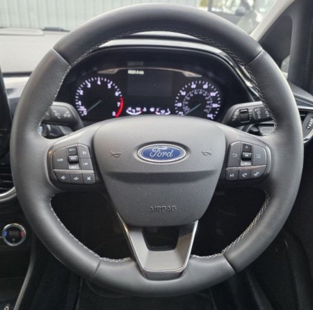 2019 Ford Fiesta - photo 16