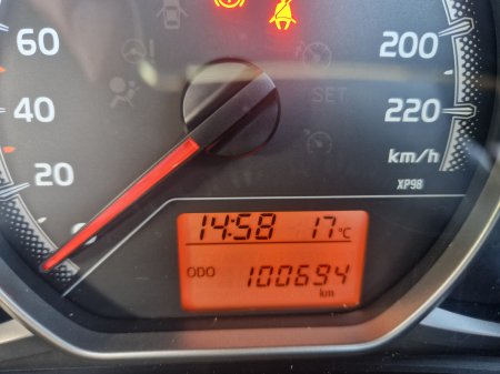 2016 Toyota Yaris - photo 8