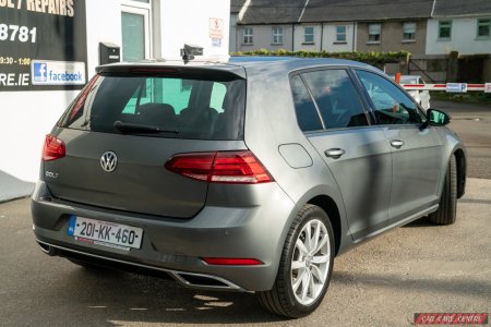2020 Volkswagen Golf - photo 2