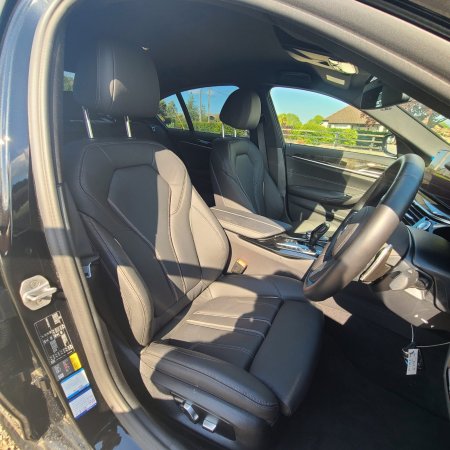 2021 BMW 5-Series - photo 10