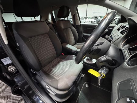 2015 Volkswagen Polo - photo 13