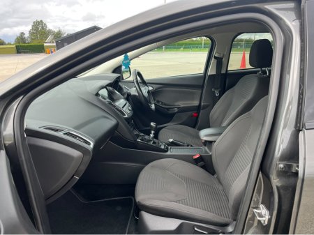 2018 Ford Focus - photo 9