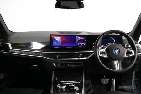 2026 BMW X5 - photo 22