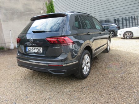 2022 Volkswagen Tiguan - photo 31
