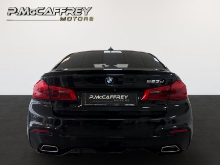 2017 BMW 5-Series - photo 6