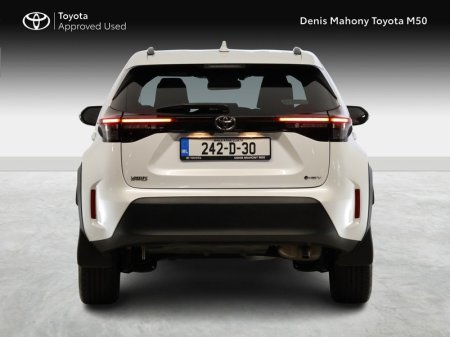 2024 Toyota Yaris Cross - photo 4