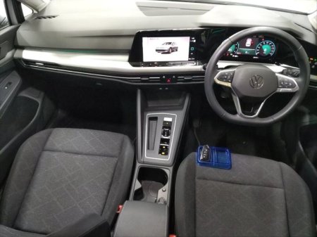 2023 Volkswagen Golf - photo 3
