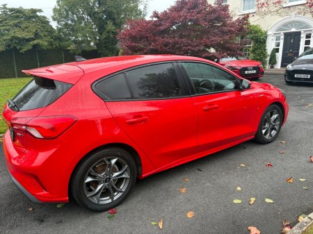 2020 Ford Focus - photo 14