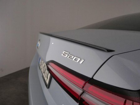 2025 BMW 5-Series - photo 25
