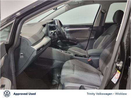 2026 Volkswagen Golf - photo 8