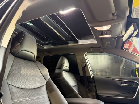 2025 Toyota RAV4 - photo 19