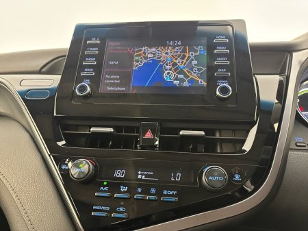 2022 Toyota Camry - photo 16