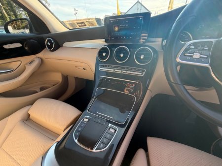 2020 Mercedes-Benz GLC - photo 19